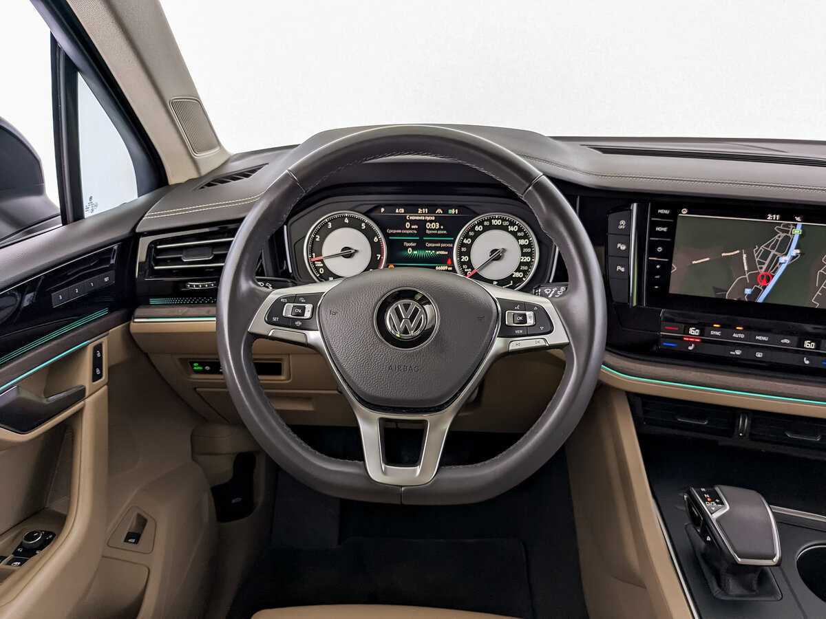 Volkswagen Touareg, 2020 Фото №17