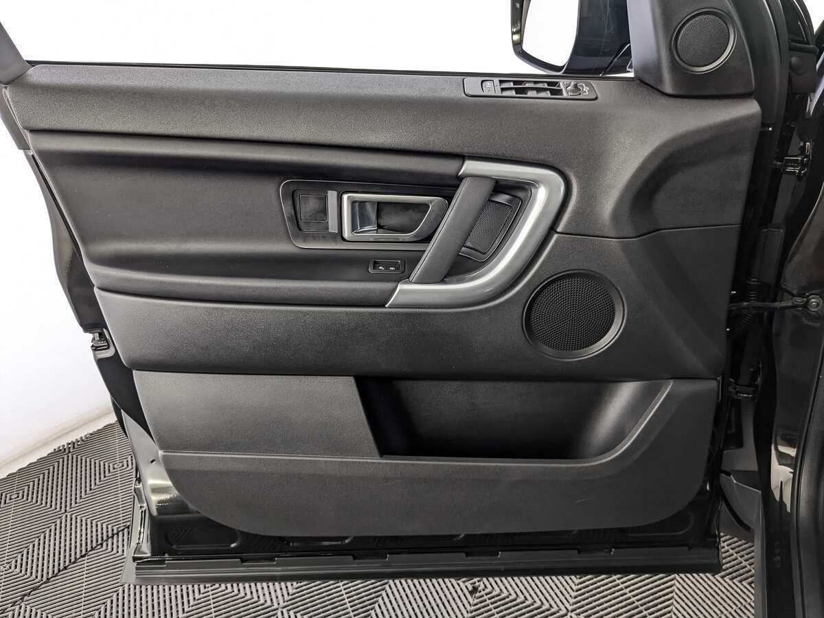 Land Rover Discovery Sport, 2017 Фото №14