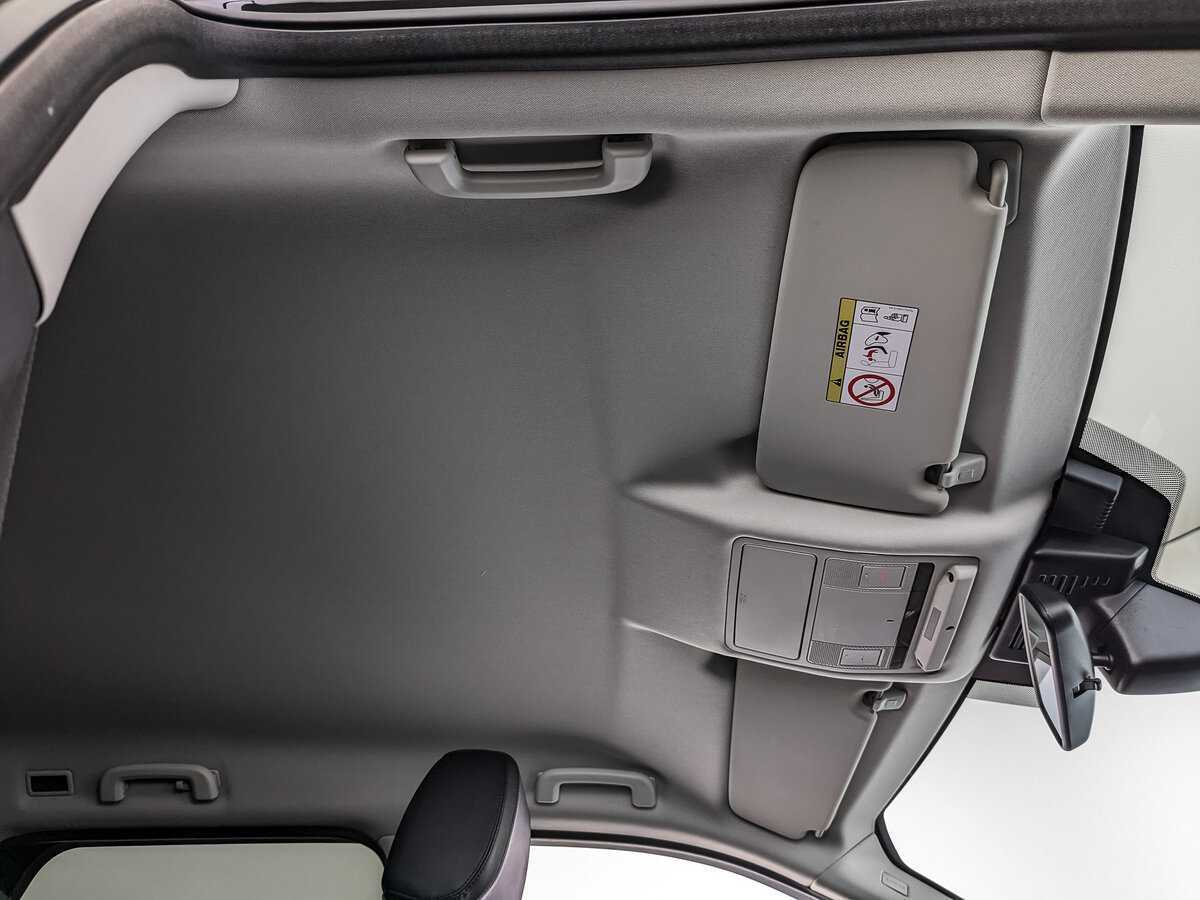 Land Rover Discovery Sport, 2017 Фото №17