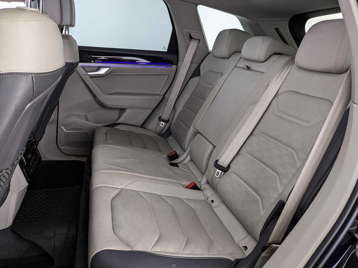 Volkswagen Touareg, 2020 Фото №12
