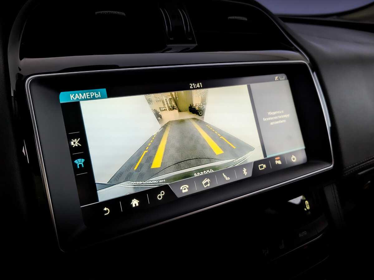 Jaguar F-Pace, 2018 Фото №24