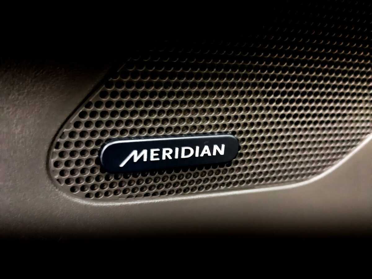 Jaguar F-Pace, 2018 Фото №25