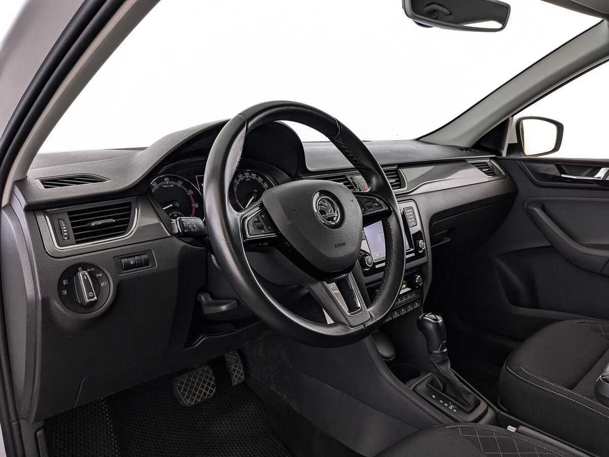 Skoda Rapid, 2018 Фото №11