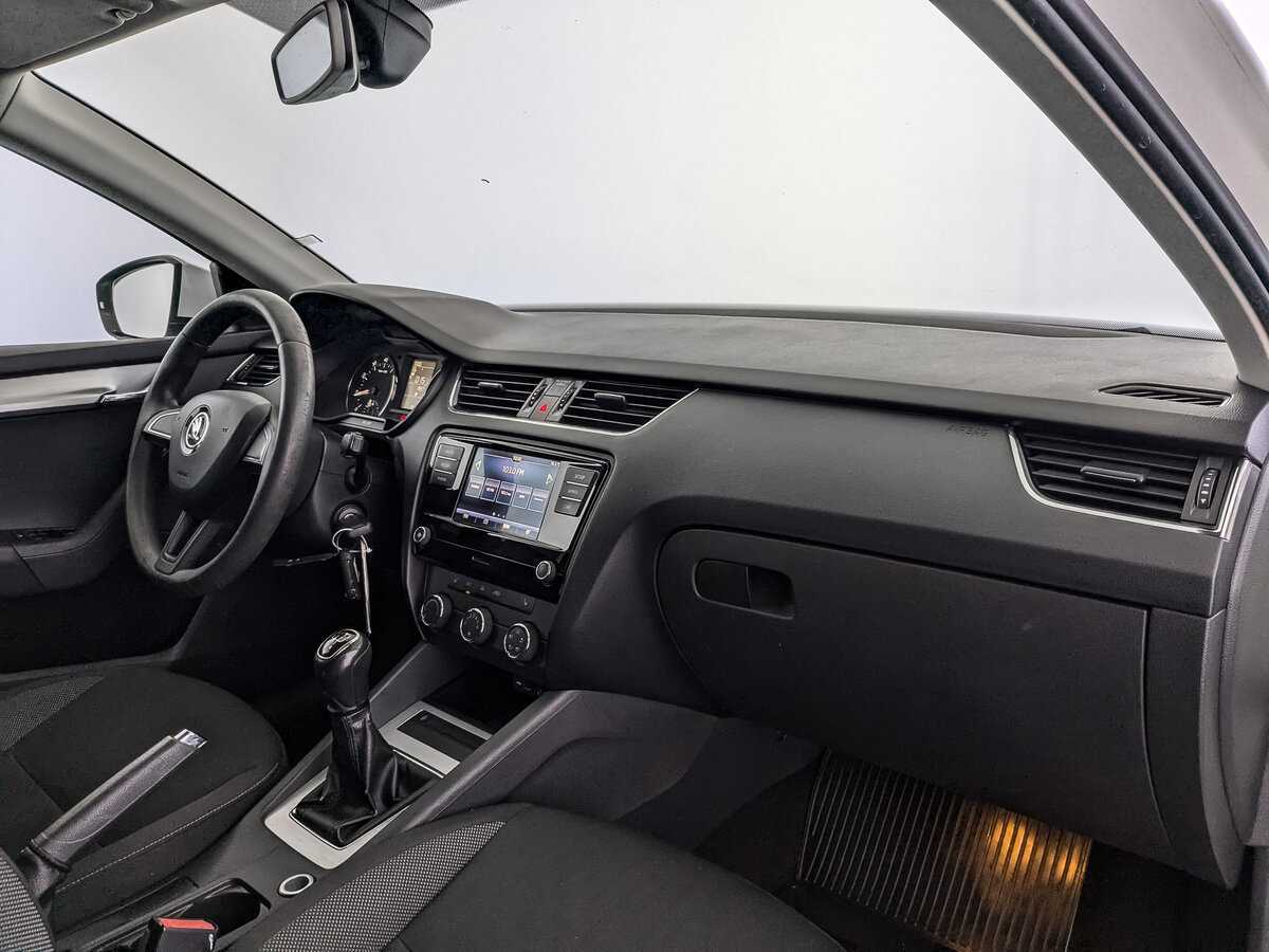 Skoda Octavia, 2017 Фото №9