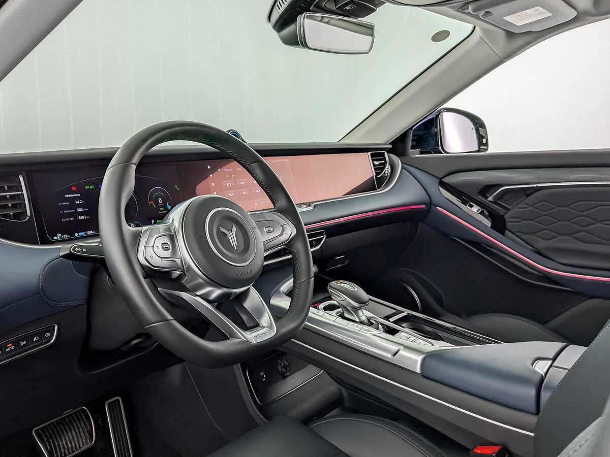 Voyah Free EVR, 2023 Фото №14