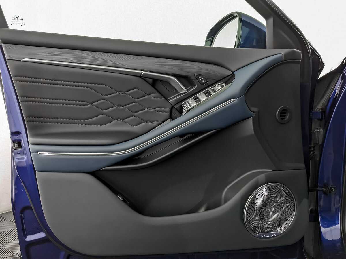 Voyah Free EVR, 2023 Фото №15