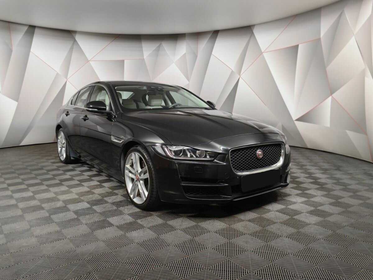 Jaguar XE, 2017 Фото №3