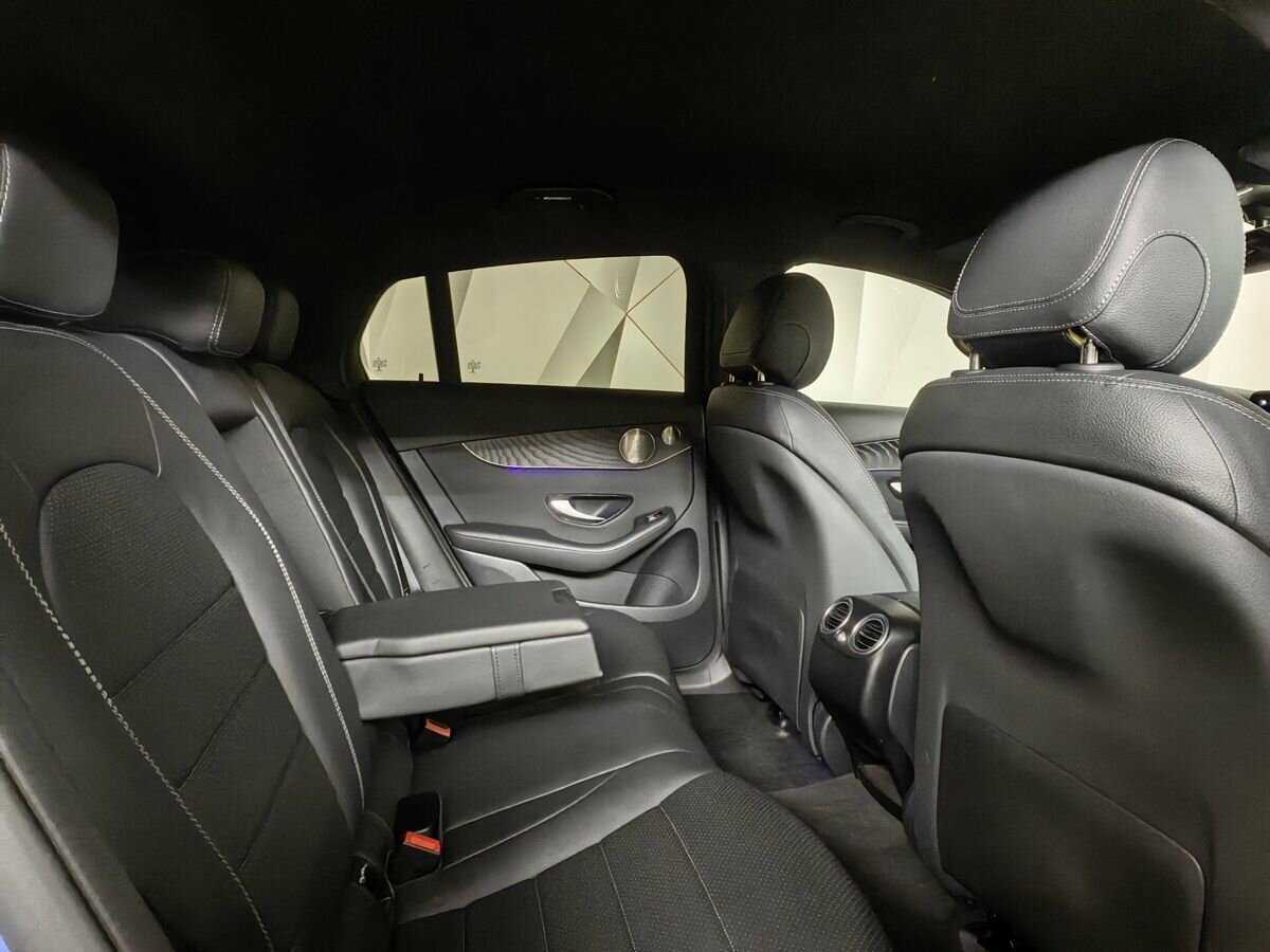 Mercedes-Benz GLC Coupe 300, 2021 Фото №12