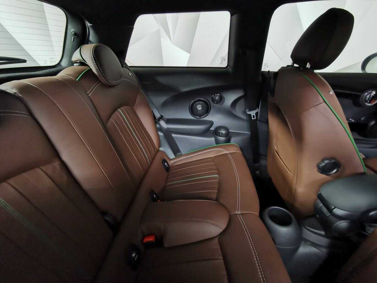 Mini Hatch Cooper S, 2019 Фото №12