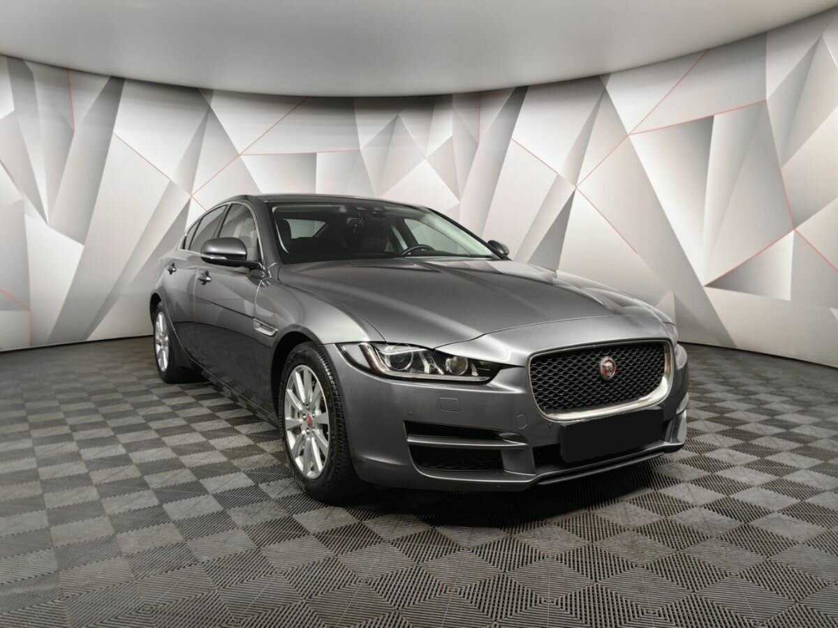 Jaguar XE, 2018 - 135 678 км. | Фото №3