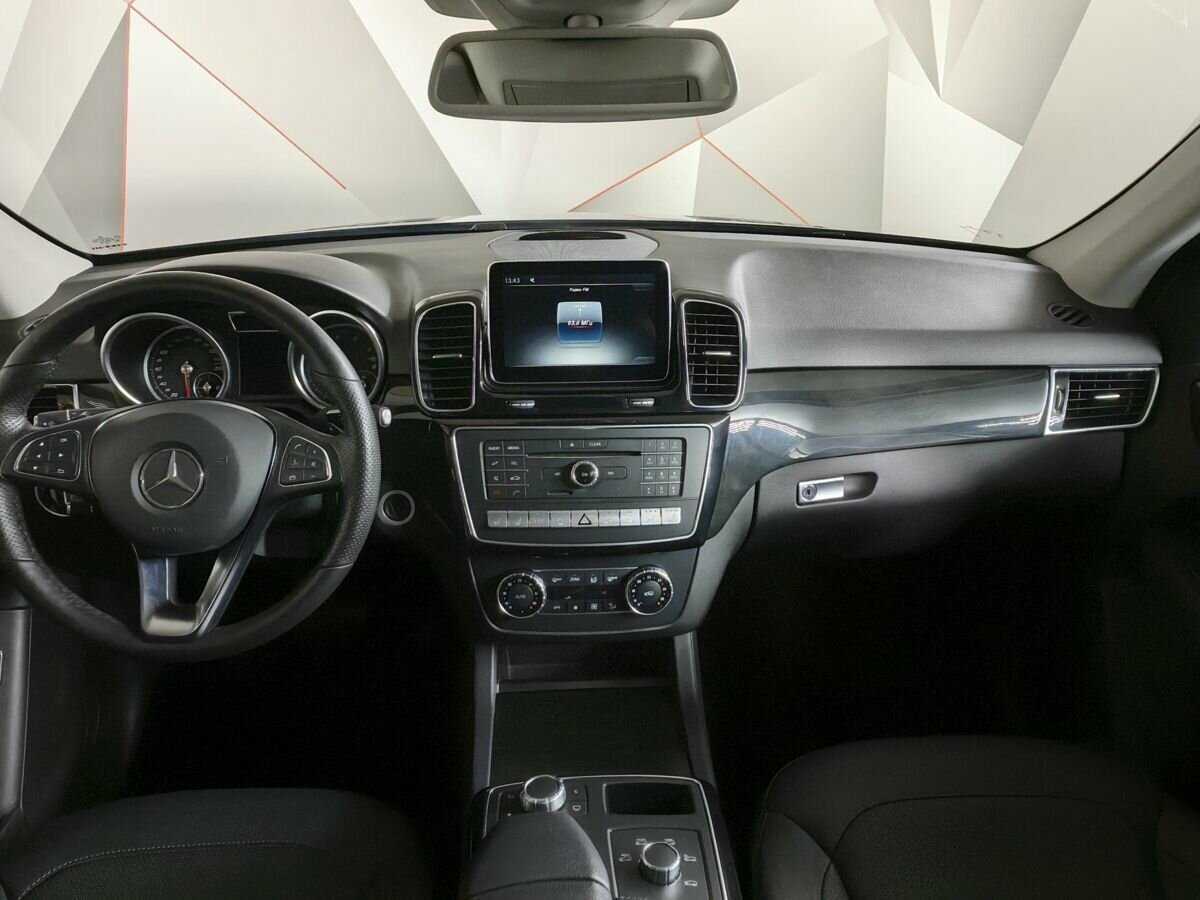 Mercedes-Benz GLE 400, 2015 Фото №10