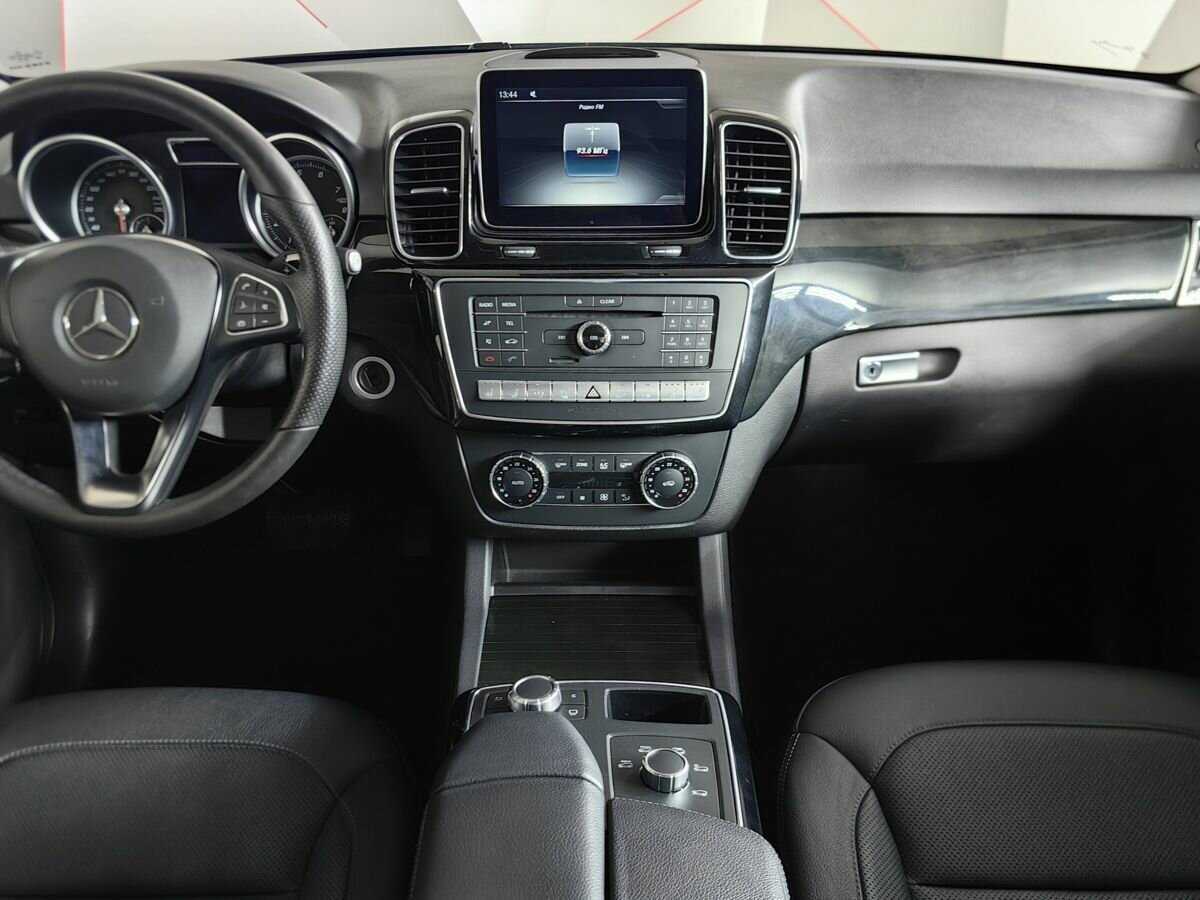 Mercedes-Benz GLE 400, 2015 Фото №11