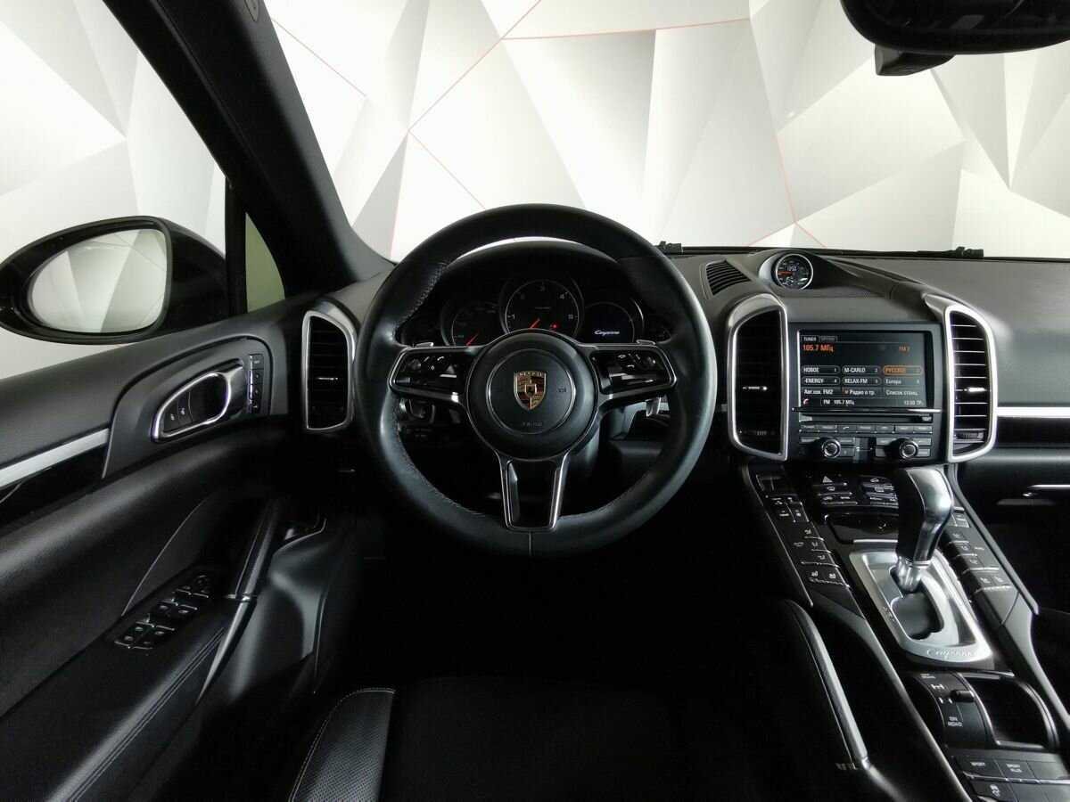 Porsche Cayenne Diesel, 2015 Фото №14