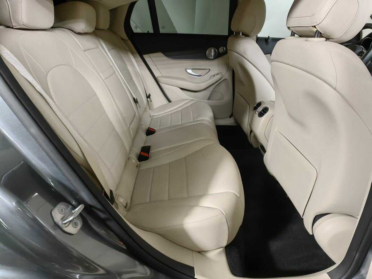 Mercedes-Benz GLC Coupe 300 d, 2019 Фото №12