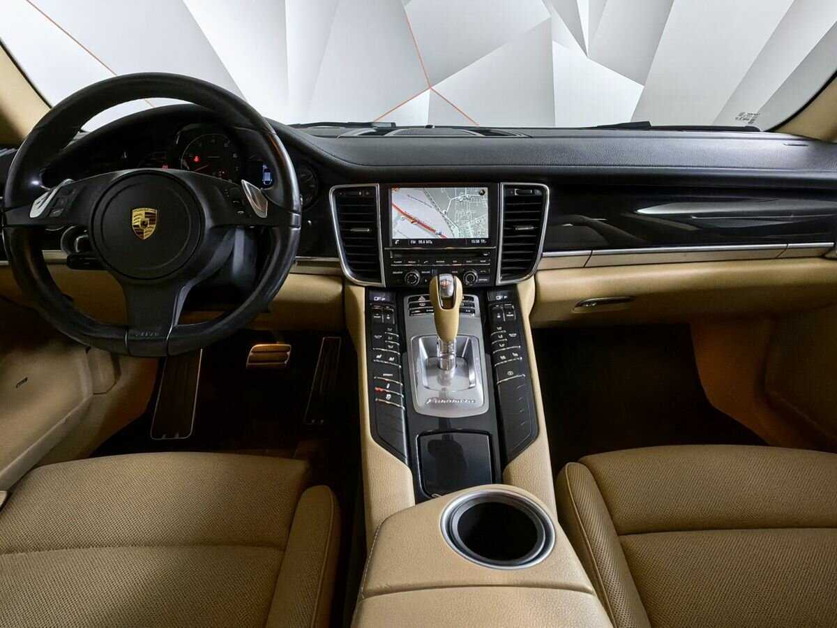 Porsche Panamera 4, 2015 Фото №10