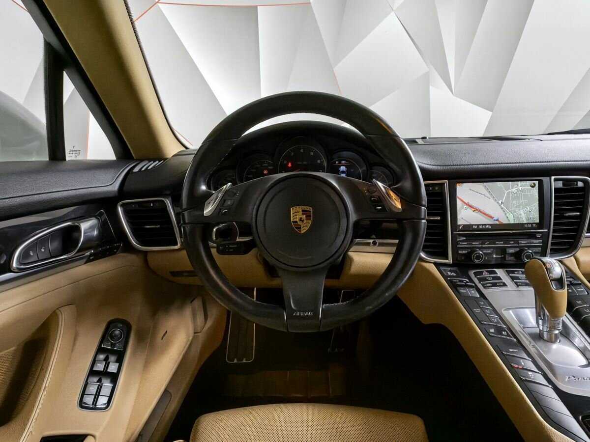 Porsche Panamera 4, 2015 Фото №15