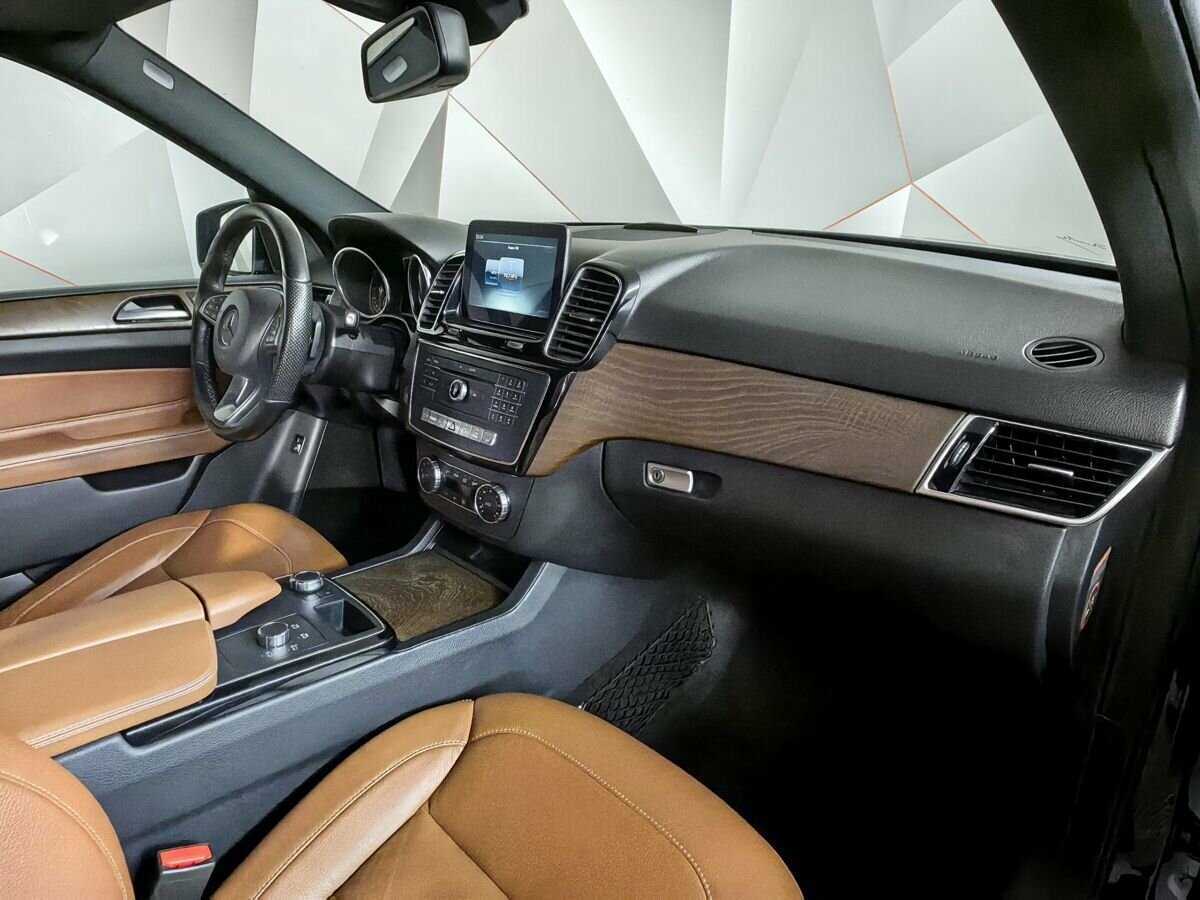 Mercedes-Benz GLE 300, 2016 Фото №9