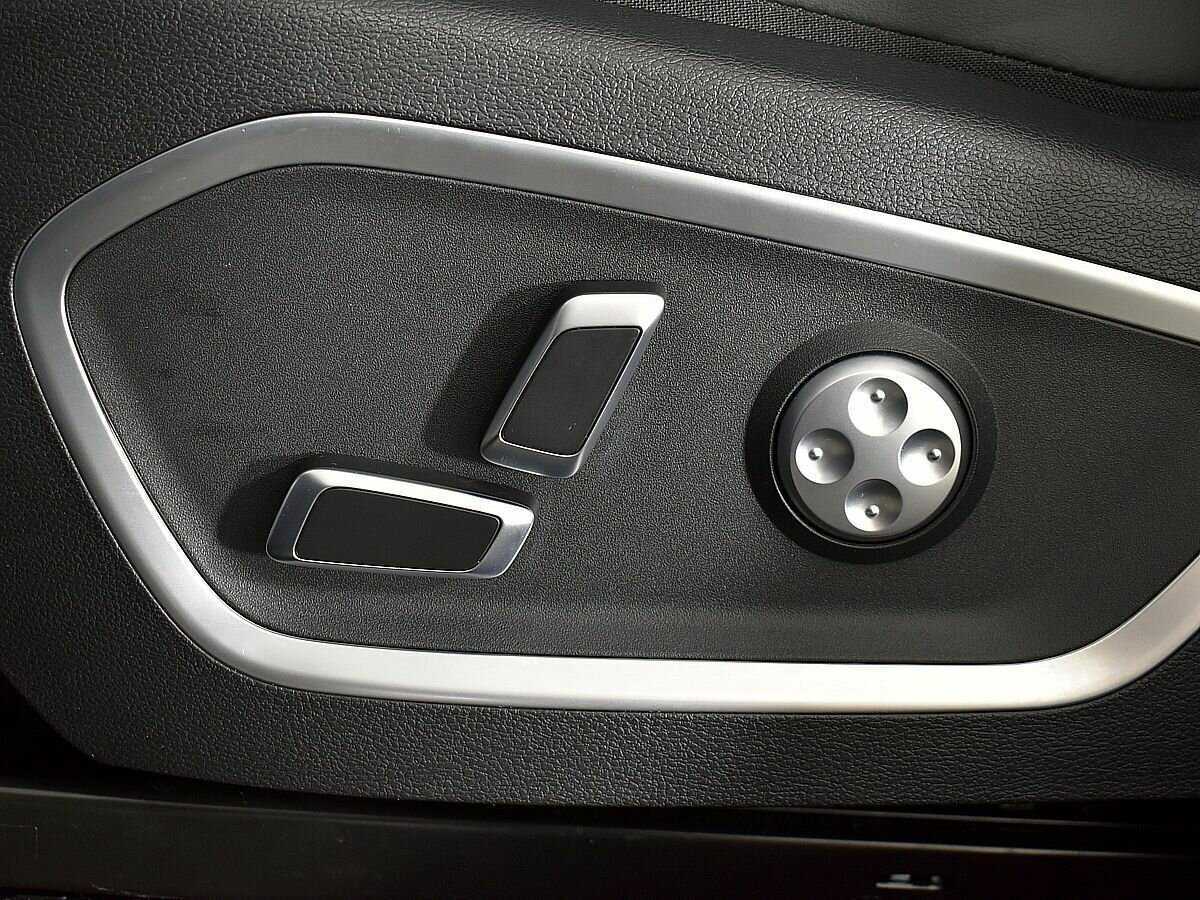 Geely Tugella, 2023 Фото №17