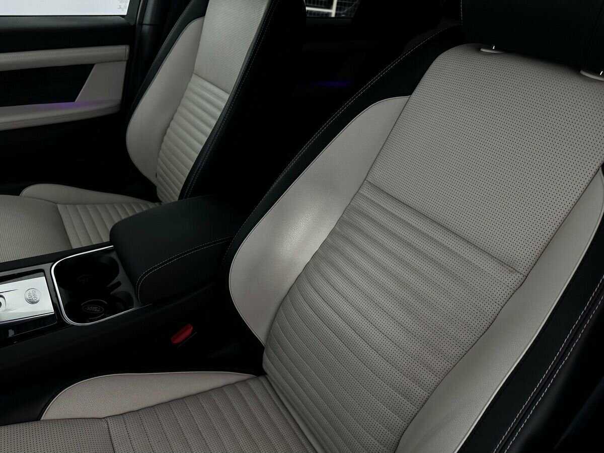 Land Rover Discovery Sport, 2020 Фото №8
