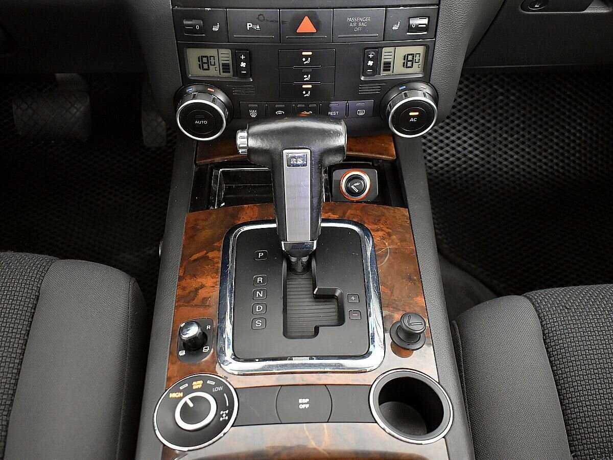 Volkswagen Touareg, 2008 Фото №15