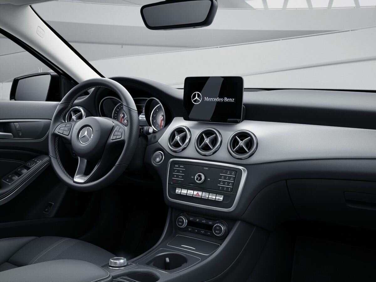 Mercedes-Benz GLA 200, 2019 Фото №10