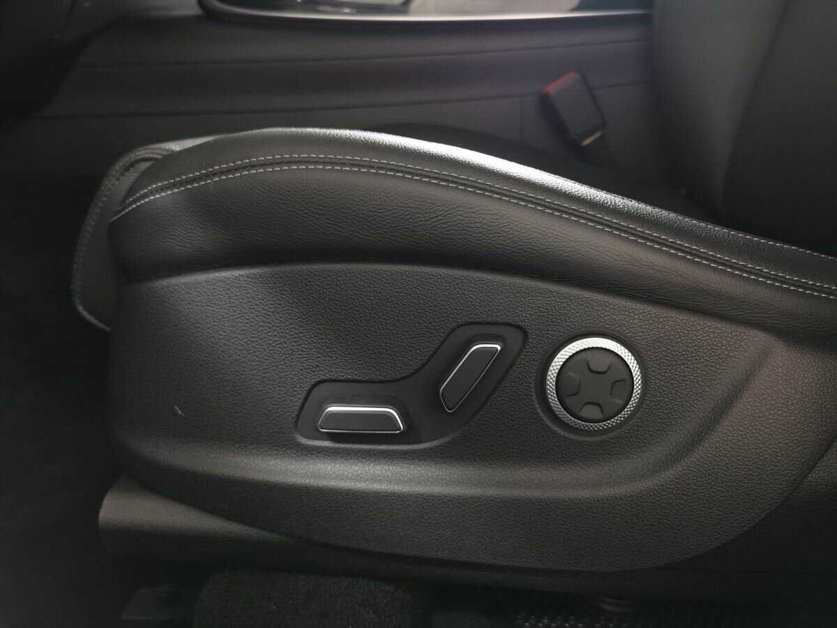 Genesis GV70, 2021 Фото №17