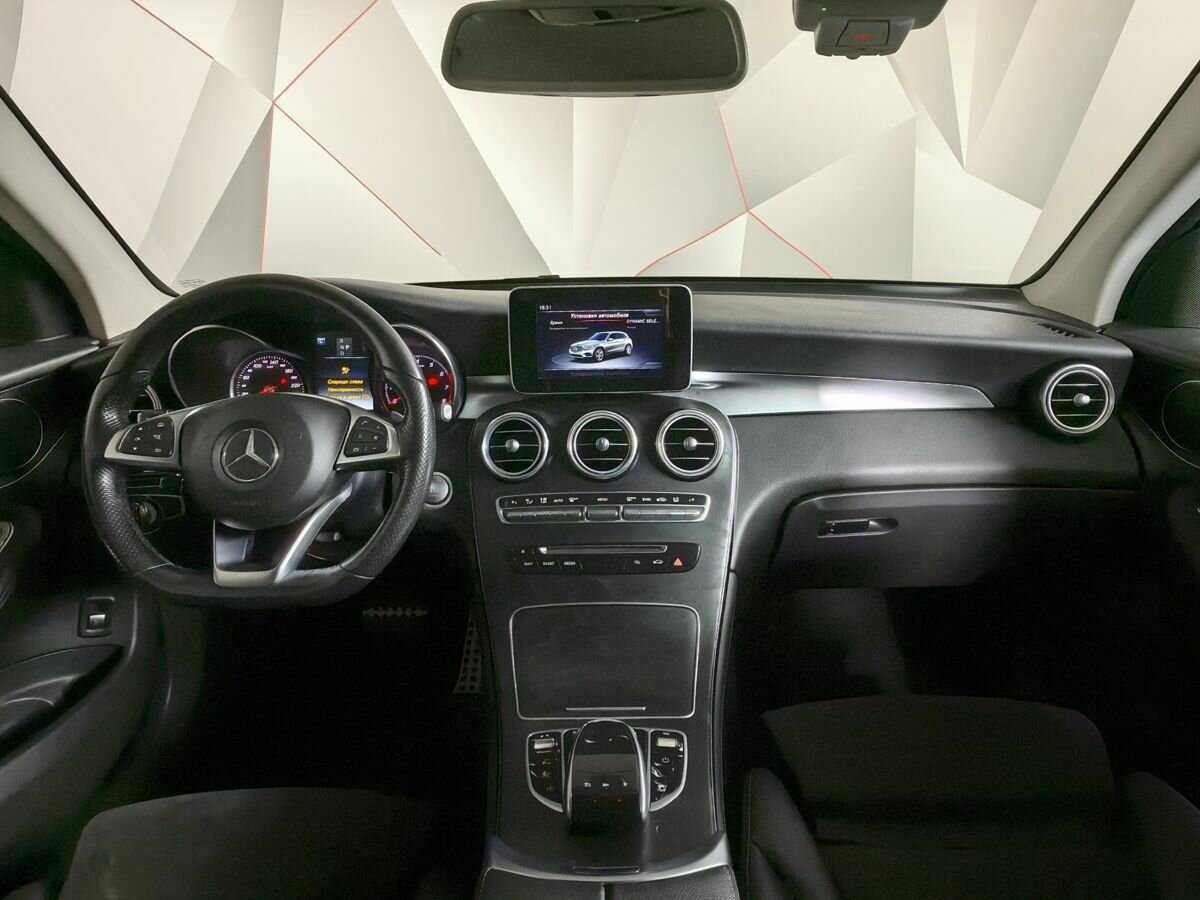 Mercedes-Benz GLC 250, 2017 Фото №10