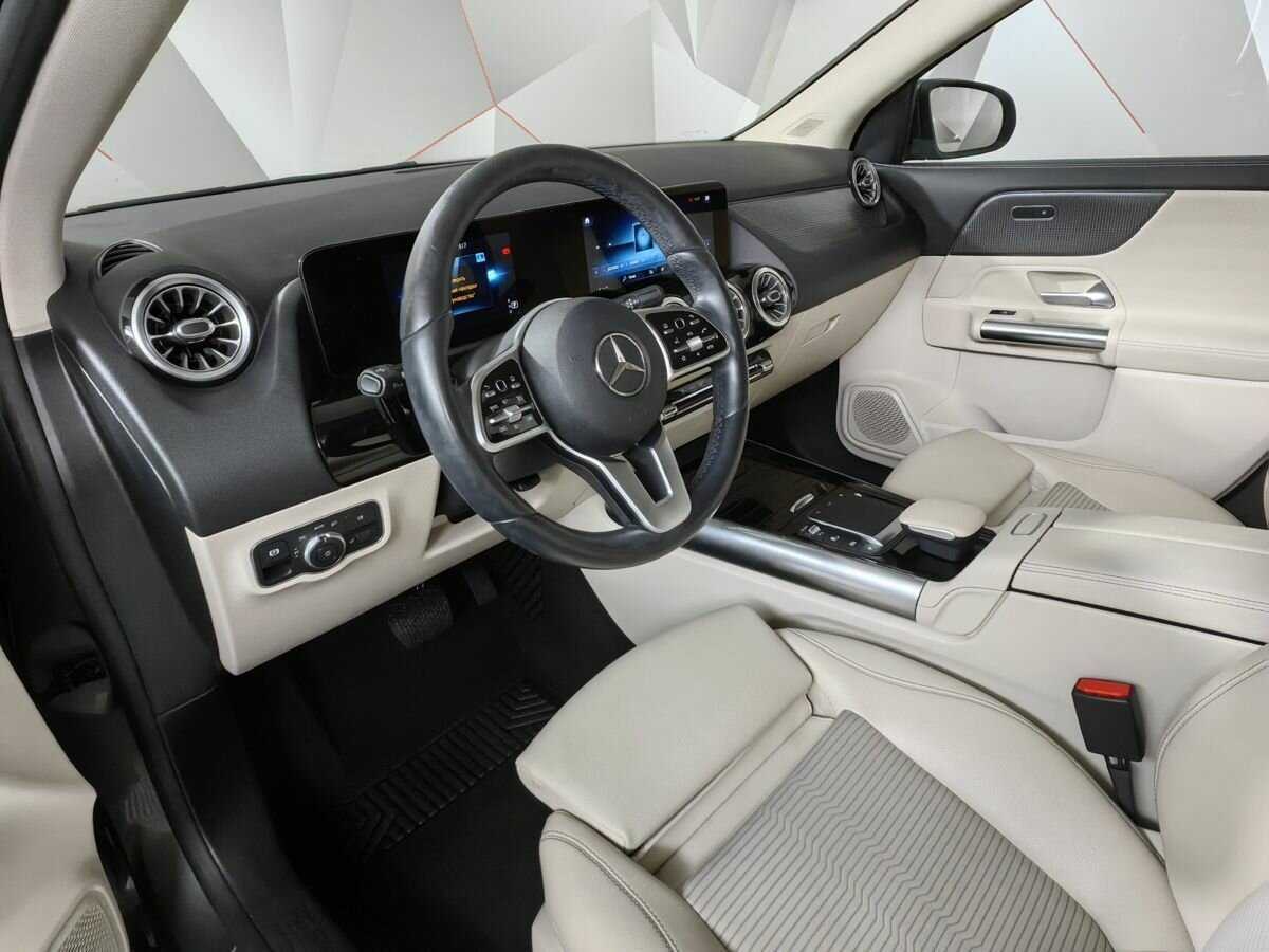 Mercedes-Benz GLA 200, 2020 Фото №15