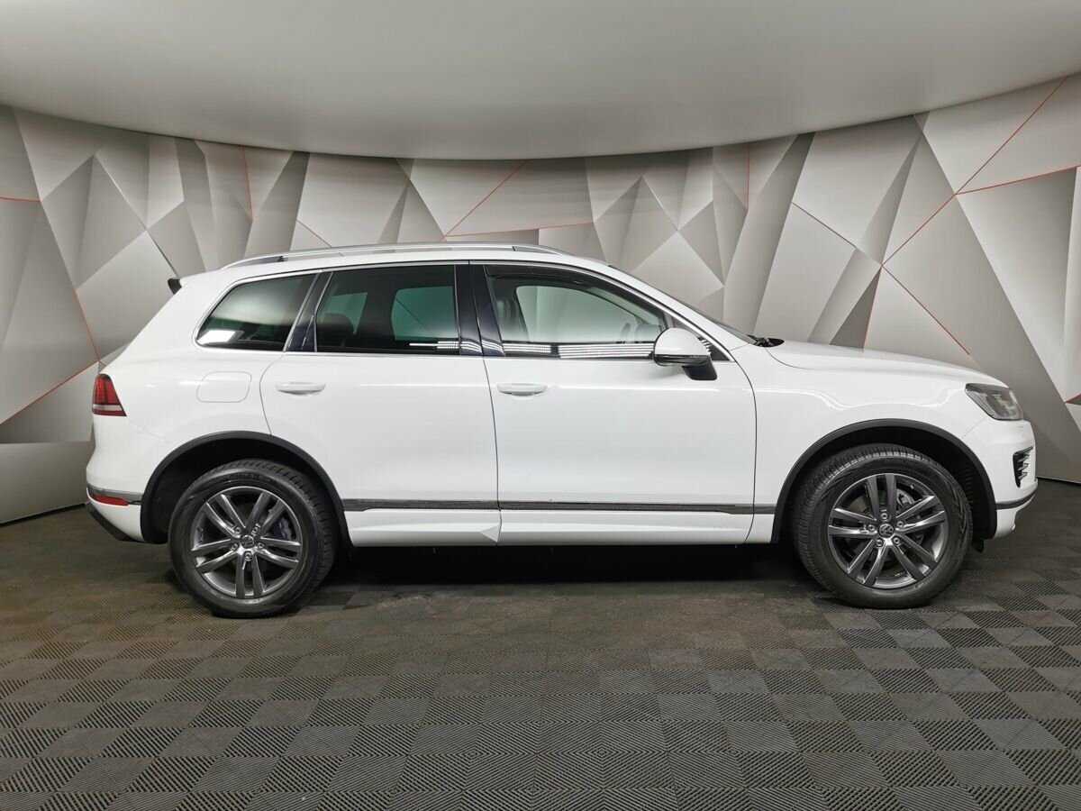 Volkswagen Touareg, 2017 - 60 817 км. | Фото №6