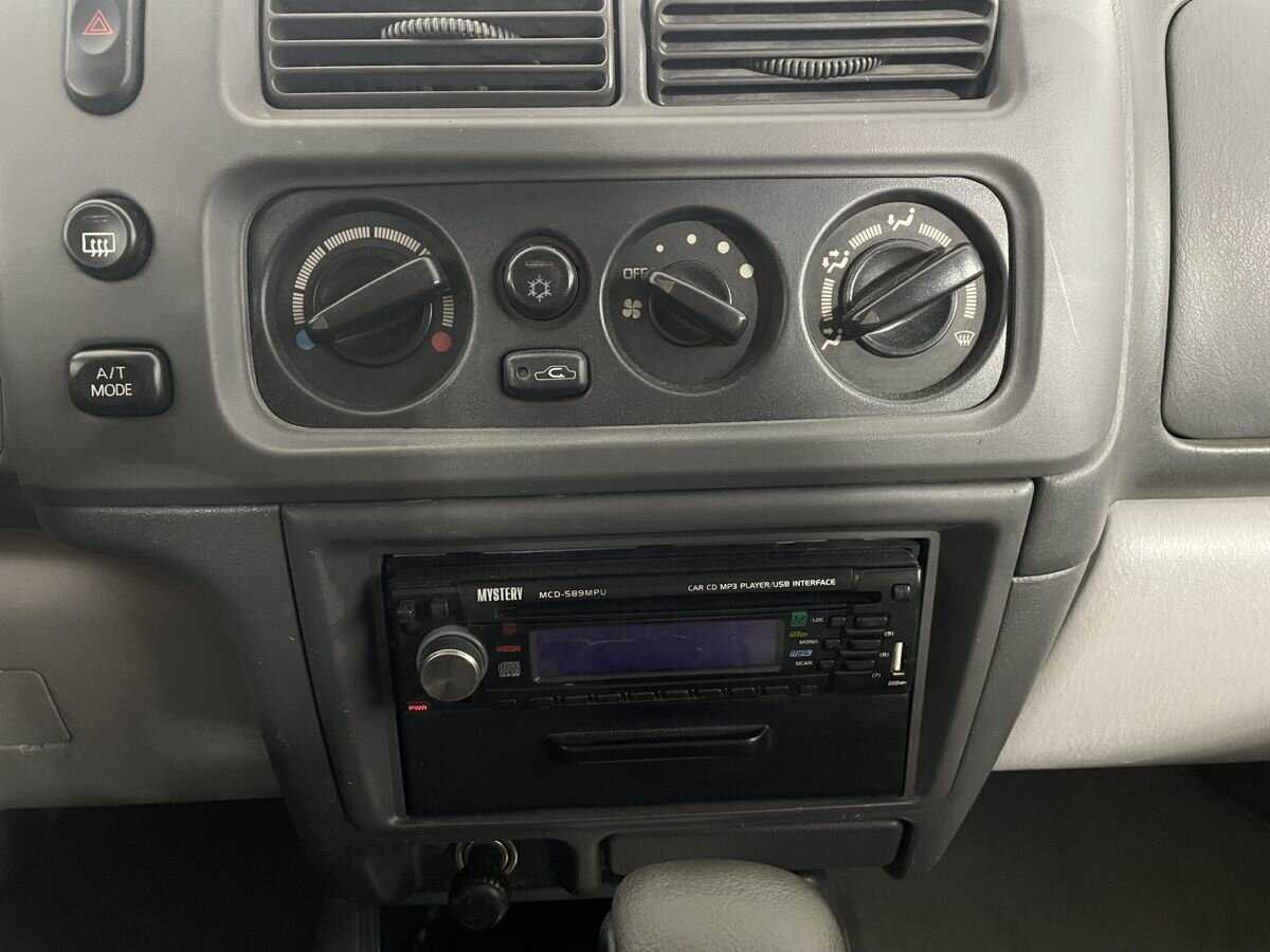 Mitsubishi Montero Sport, 2000 Фото №11