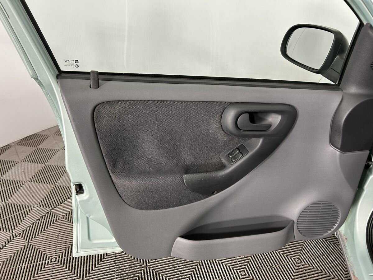 Opel Corsa, 2001 - 271 671 км. | Фото №7