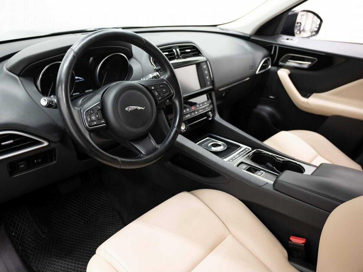 Jaguar F-Pace, 2017 - 122 121 км. | Фото №7