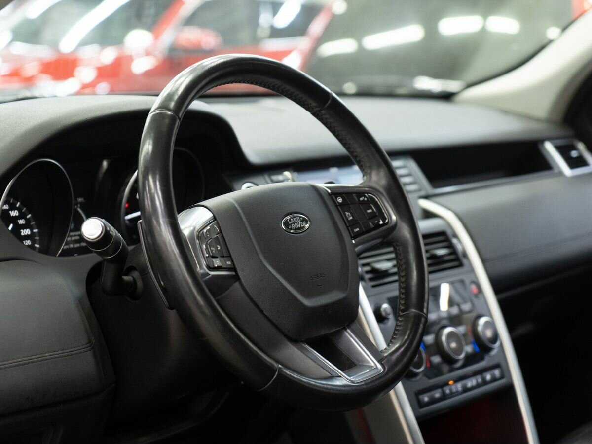 Land Rover Discovery Sport, 2017 Фото №5