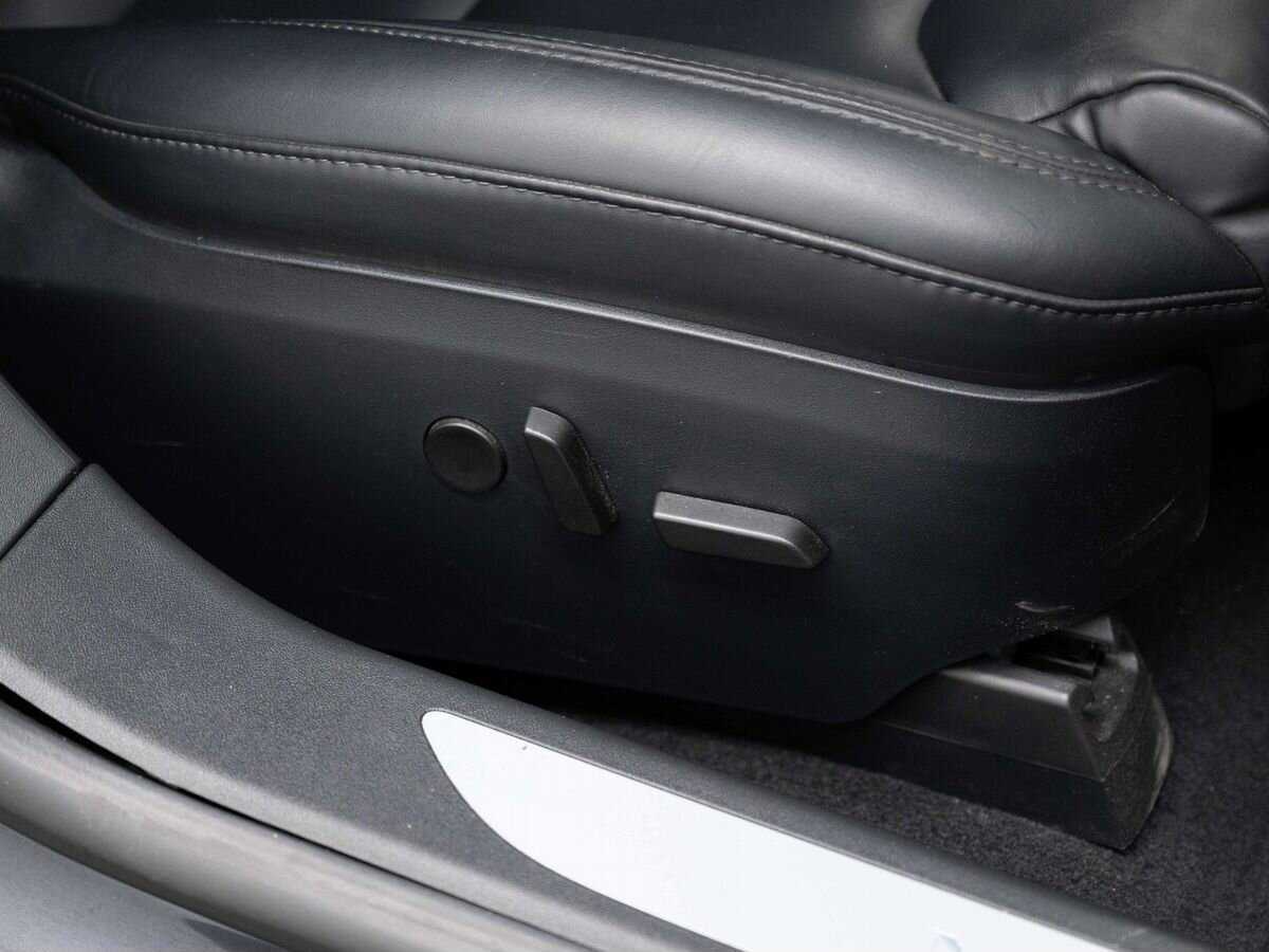 Tesla Model S Performance, 2020 Фото №13