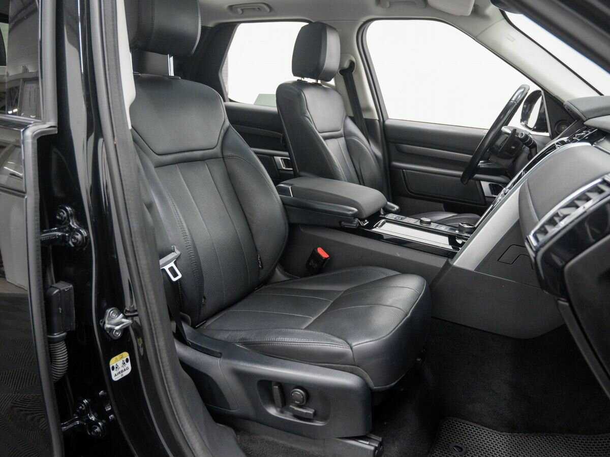 Land Rover Discovery, 2017 - 150 000 км. | Фото №8