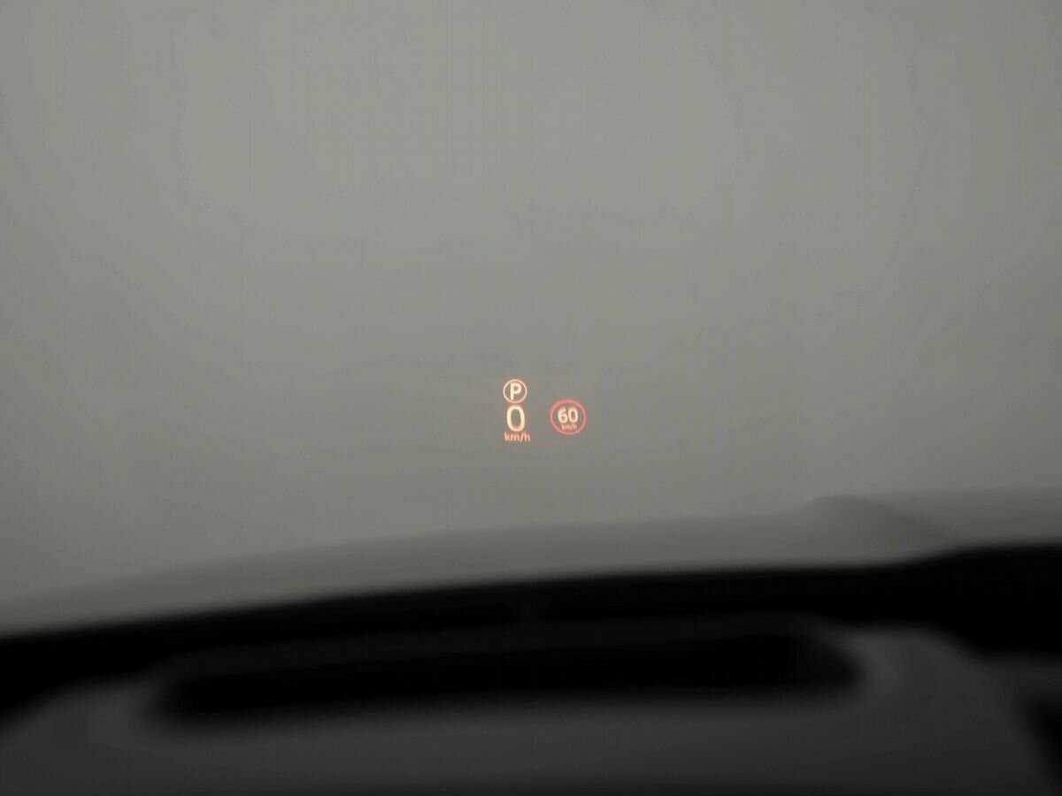 Jaguar XE, 2016 Фото №25