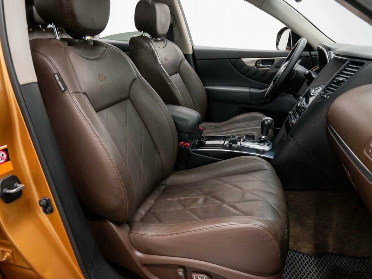 Infiniti FX35, 2009 Фото №8