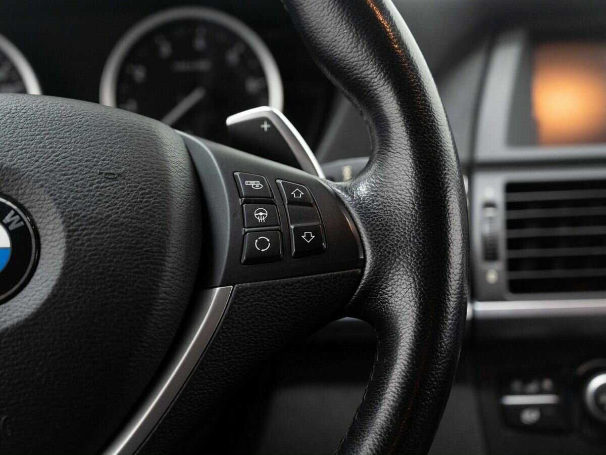 BMW X6 50i 8-speed, 2011 Фото №17