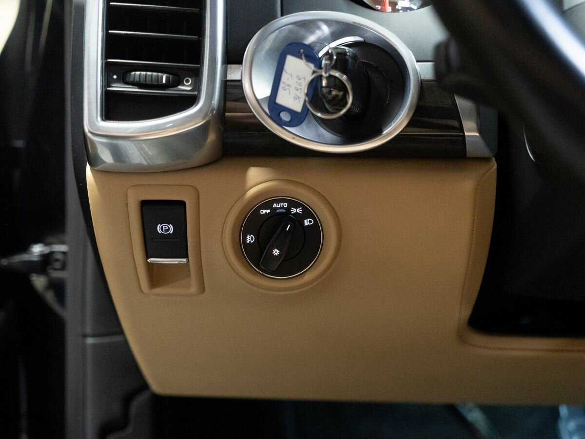 Porsche Cayenne Diesel, 2013 Фото №21