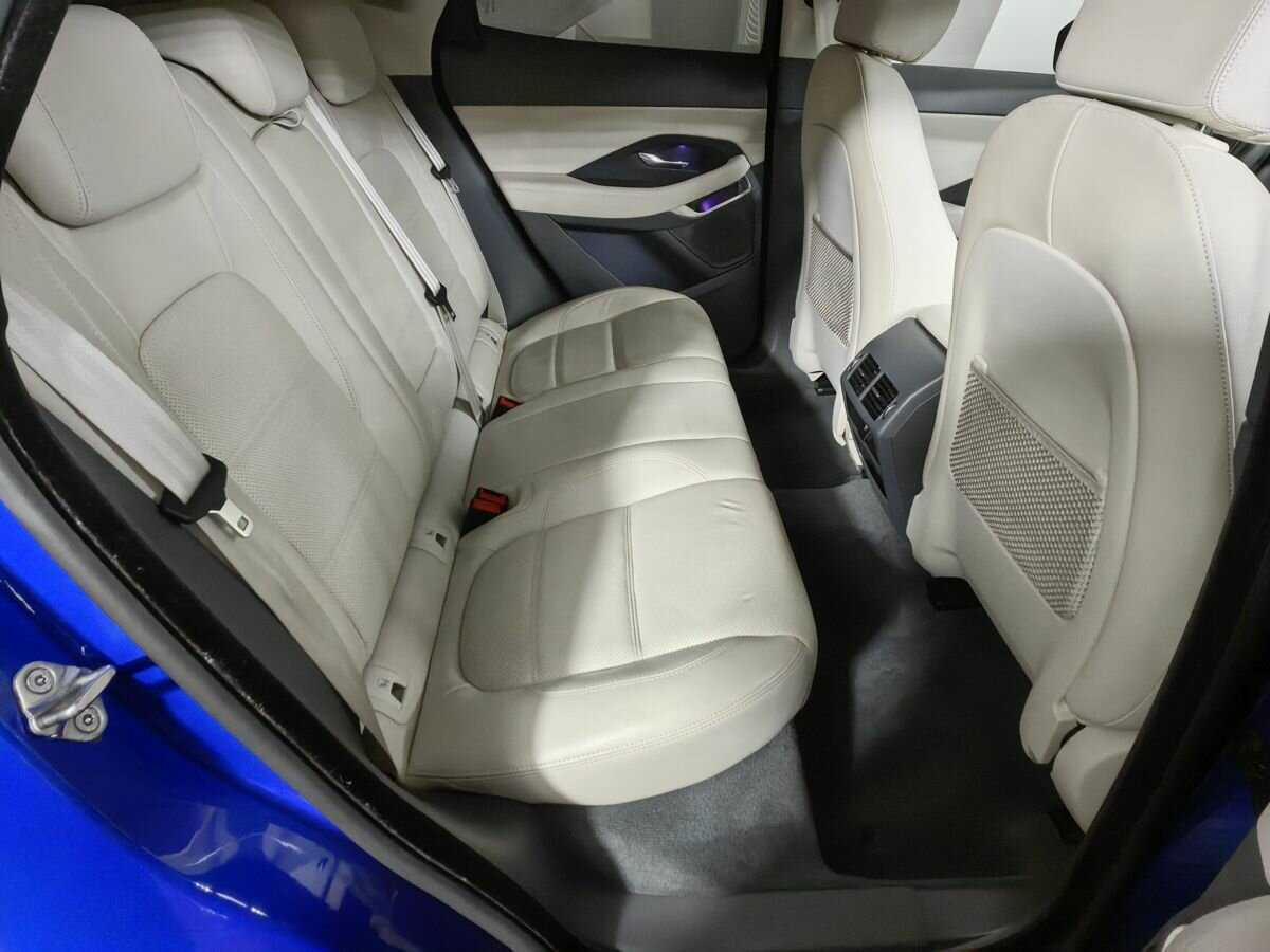 Jaguar E-Pace, 2019 Фото №12