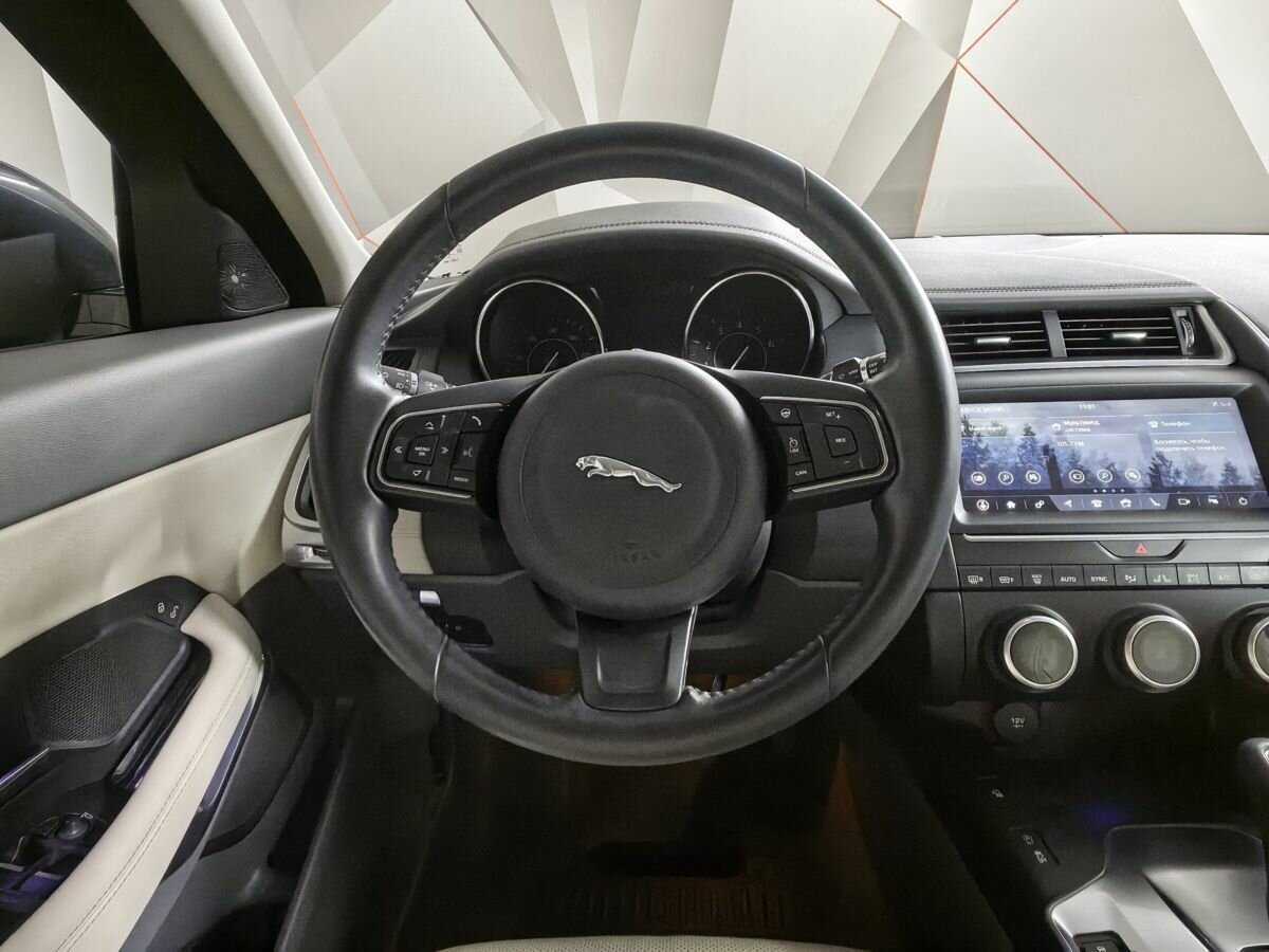 Jaguar E-Pace, 2019 Фото №15