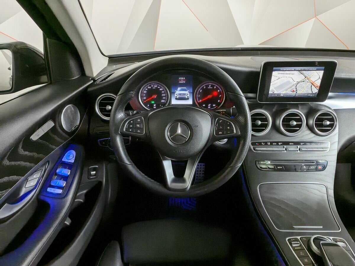Mercedes-Benz GLC 300, 2017 Фото №15