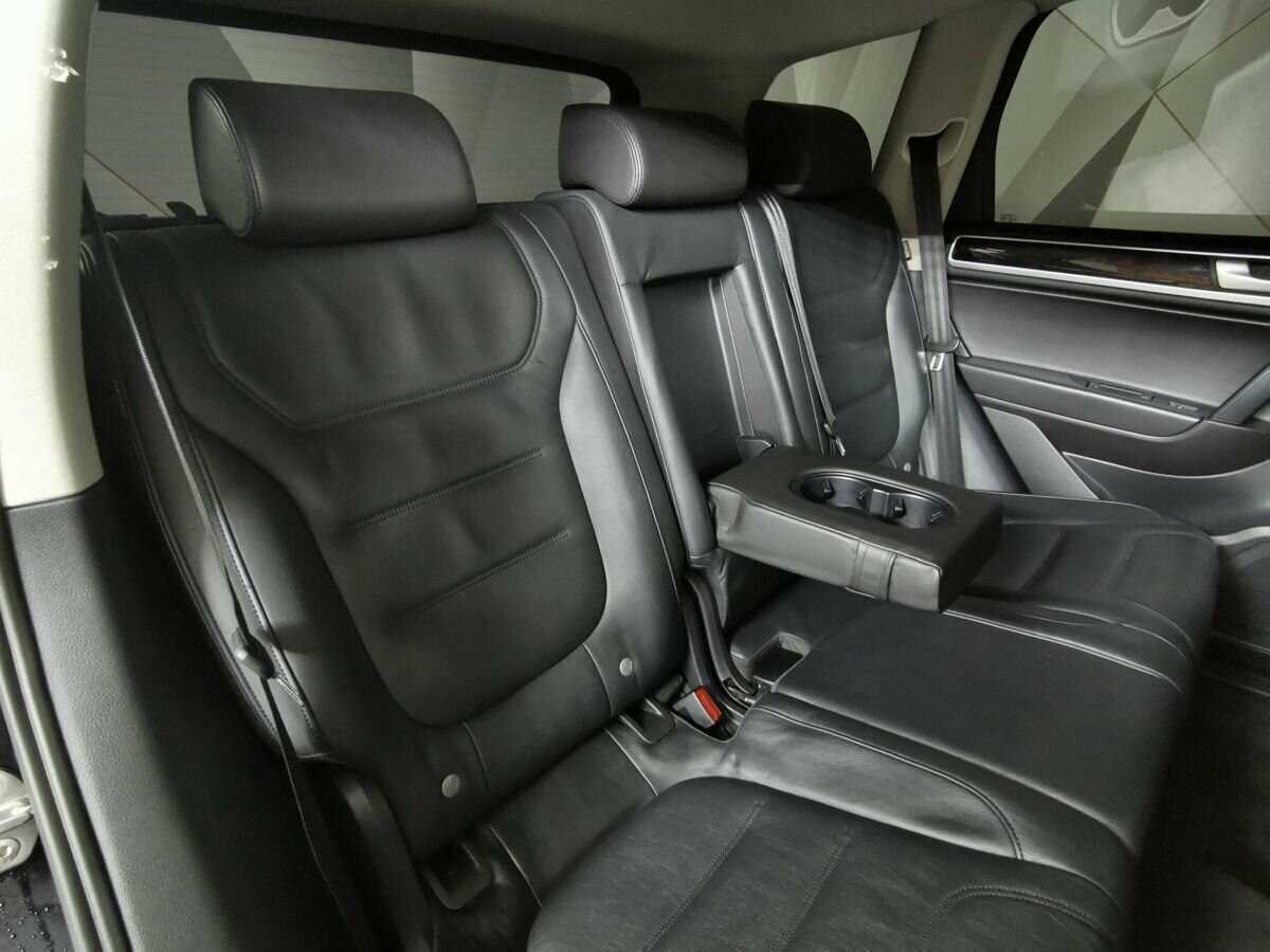 Volkswagen Touareg, 2011 Фото №13