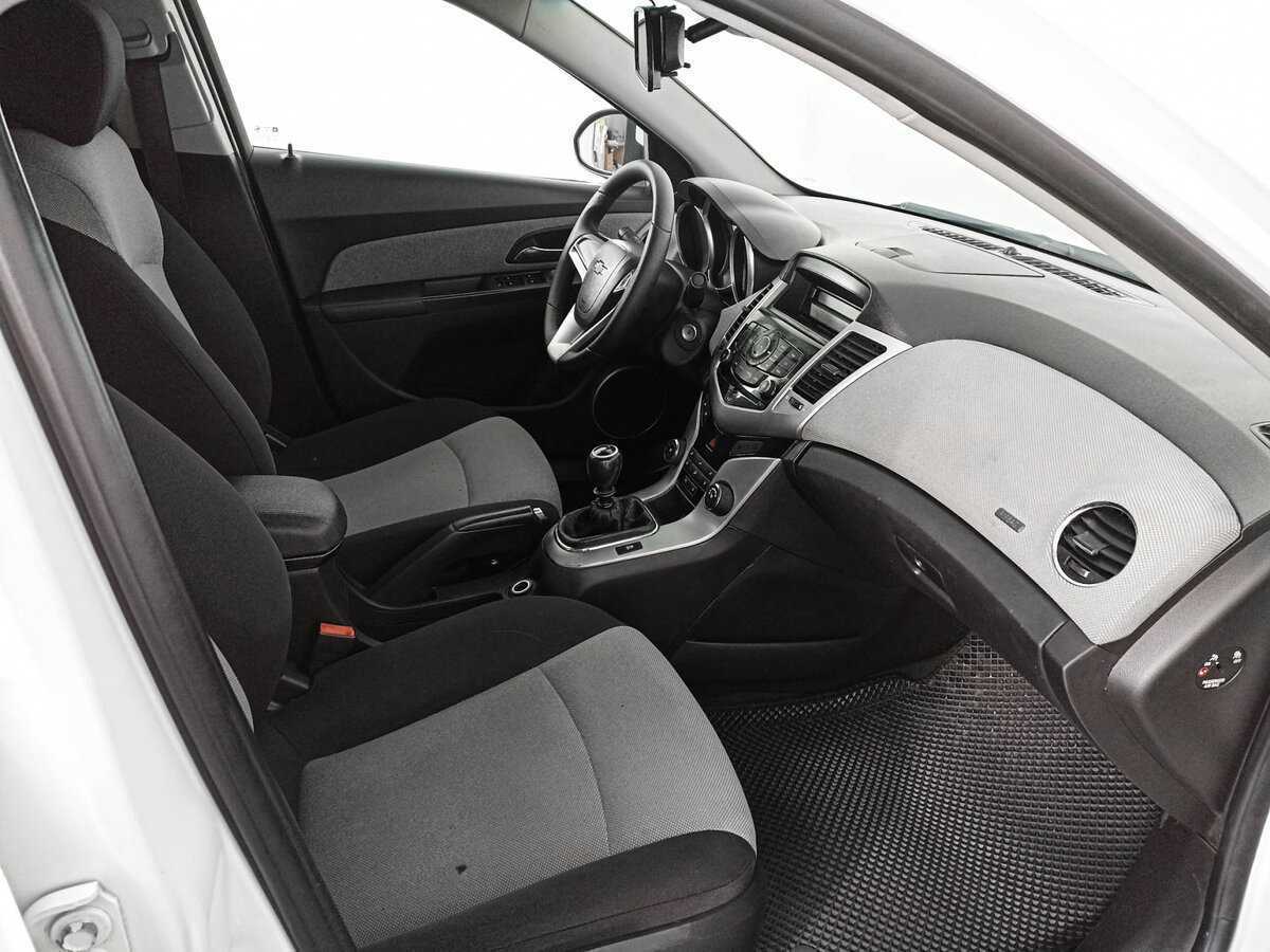 Chevrolet Cruze, 2012 Фото №9