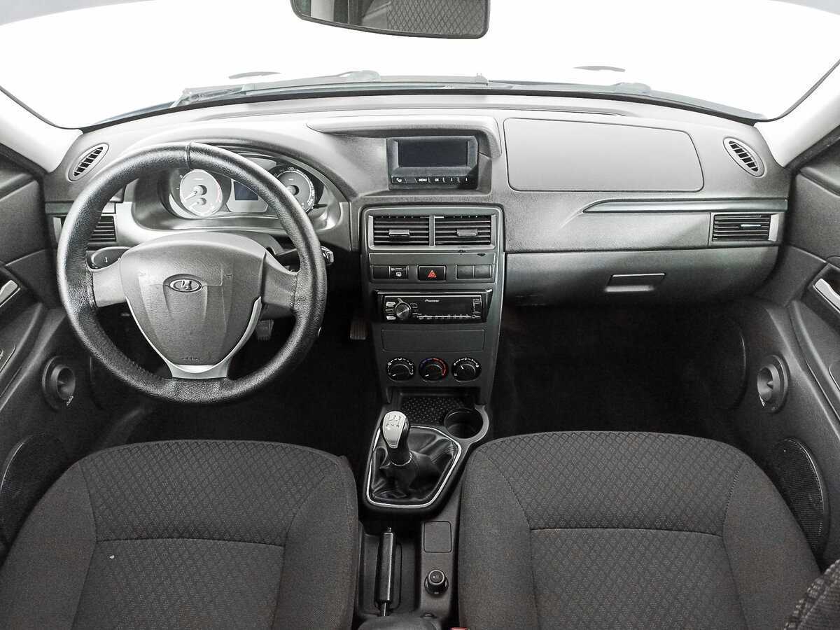 Lada (ВАЗ) Priora, 2015 Фото №11