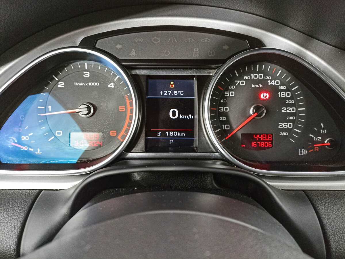 Audi Q7, 2010 Фото №11