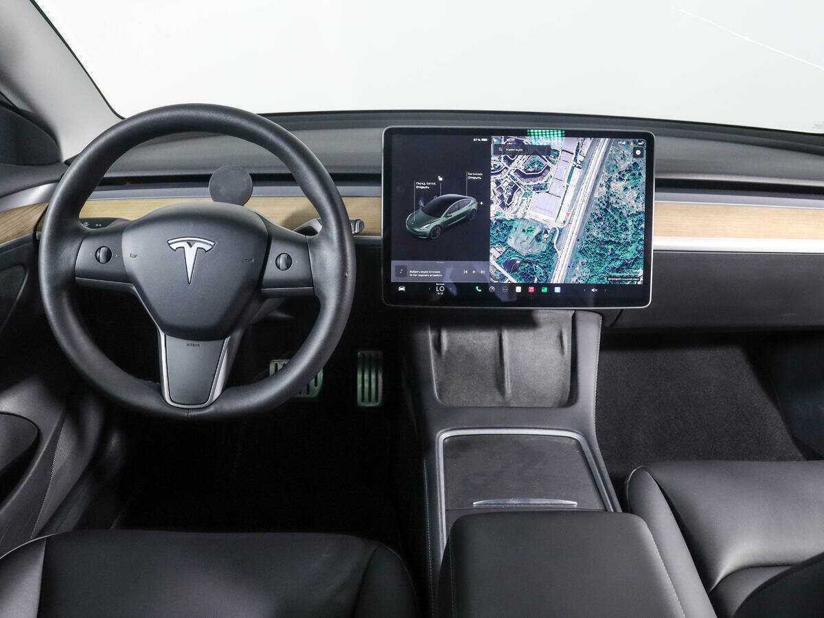 Tesla Model 3 Performance, 2021 Фото №11