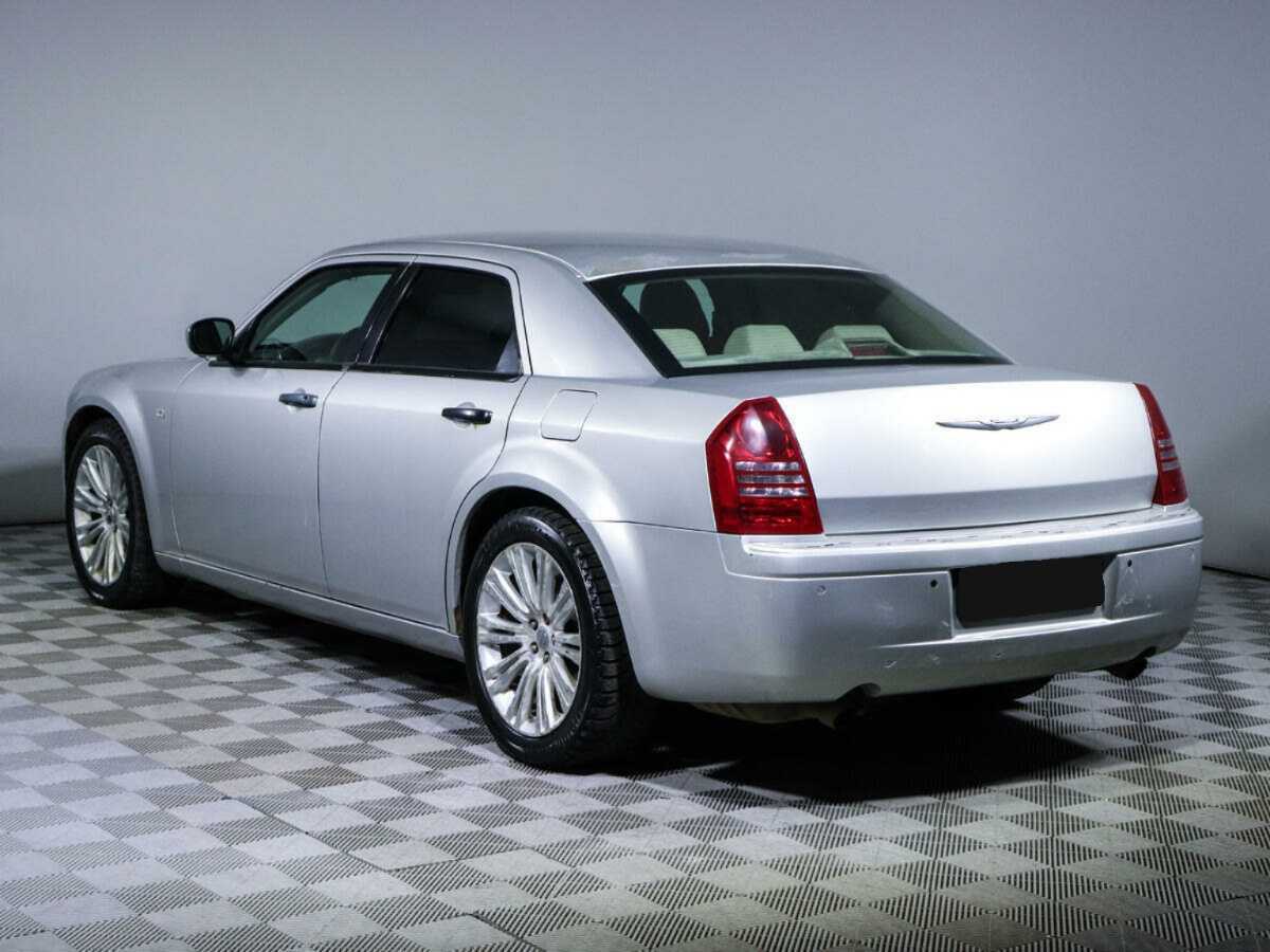 Chrysler 300C, 2006 - 250 000 км. | Фото №6