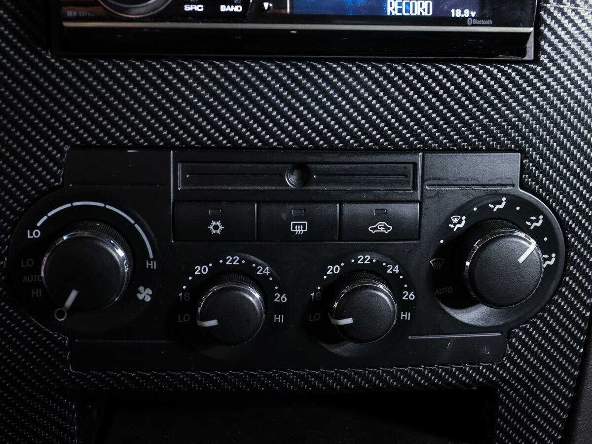 Chrysler 300C, 2006 Фото №17