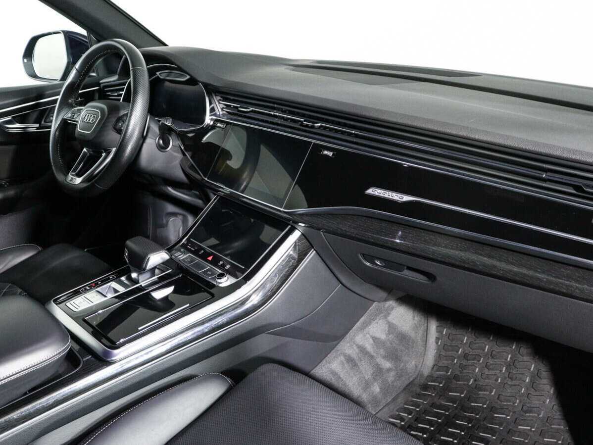 Audi Q8 55 TFSI, 2018 - 79 234 км. | Фото №7